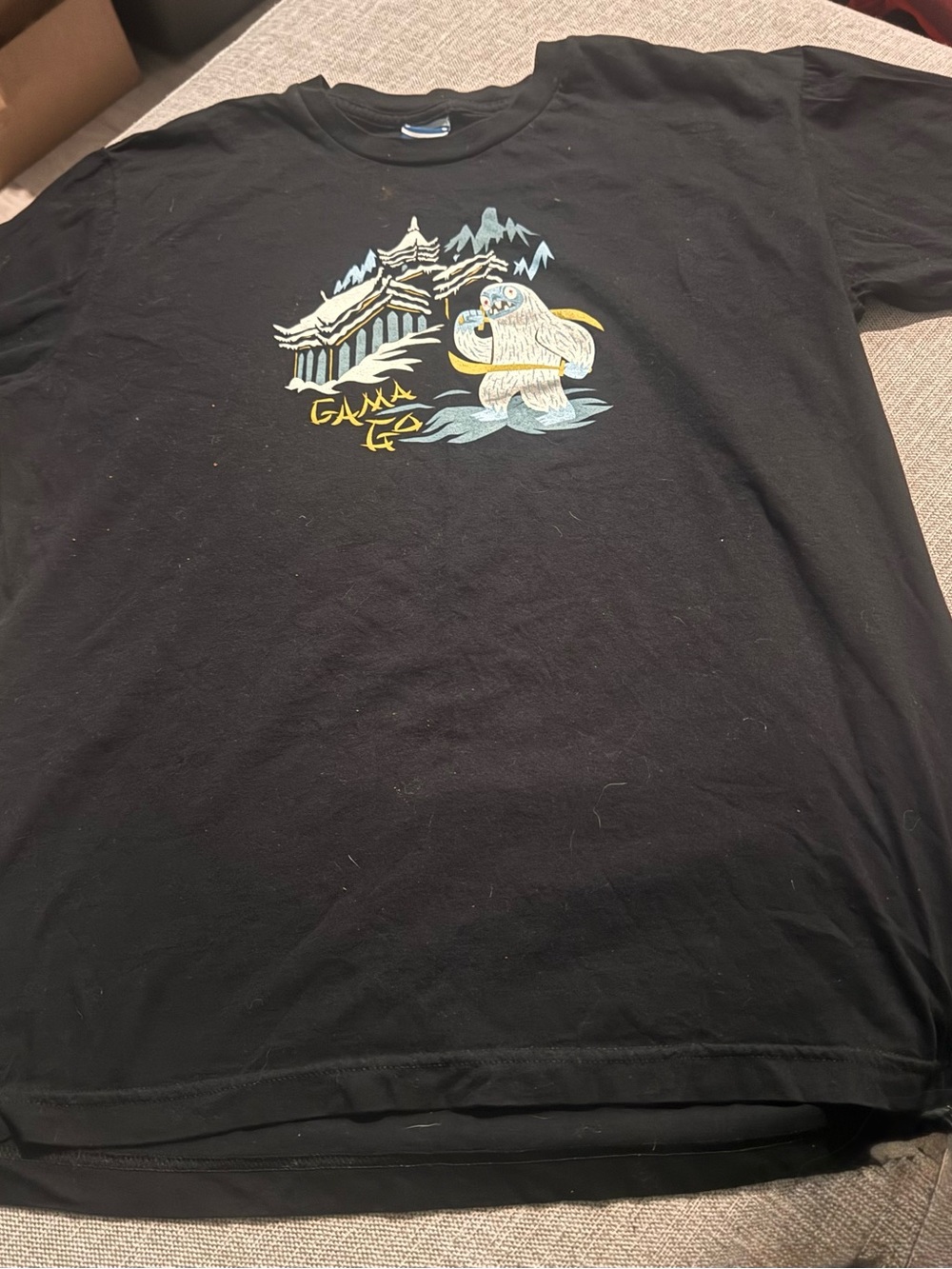 Black Short-Sleeve Graphic Tee with Yeti & Pagoda Motif